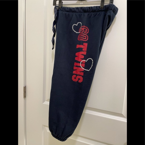 Victoria’s Secret Pink Twins Jogger - Picture 1 of 7